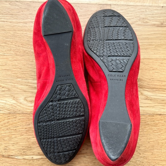 Authentic Cole Haan women’s Sloane shoes. grand OS. Size 8.5. Red Suede. - Picture 3 of 7